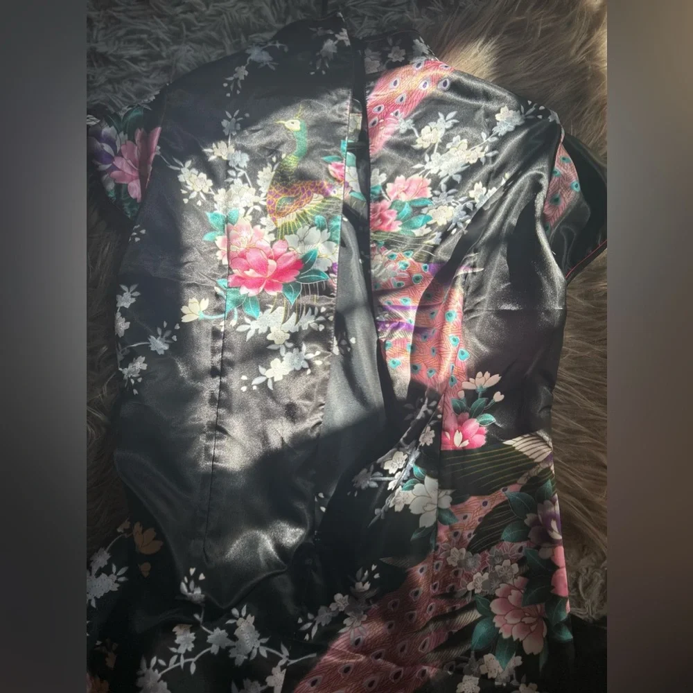 Black Floral Peacock Cheongsam Dress - Picture 6 of 6